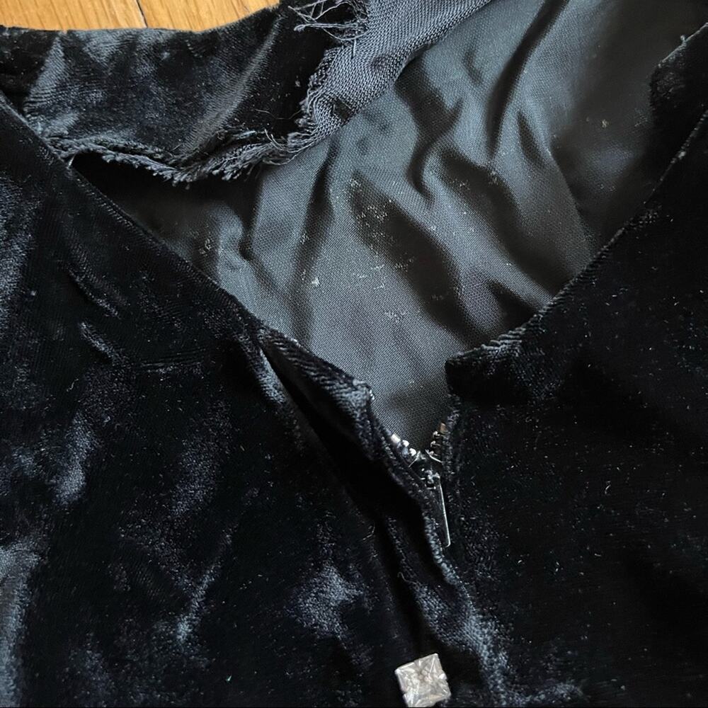 40s Vintage Black Silk Velvet Shirt Dress - Picture 9 of 10